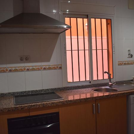 Apartamentos Alamare Sevilha Exterior foto