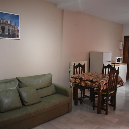 Apartamentos Alamare Sevilha Exterior foto