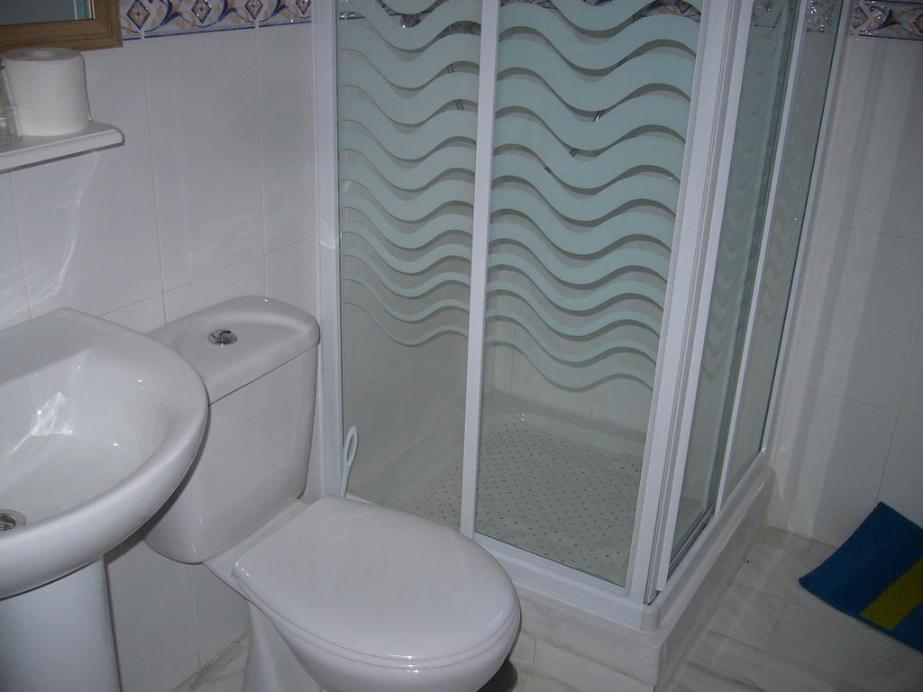 Apartamentos Alamare Sevilha Quarto foto